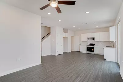 8208 Springsteen Drive, Austin, TX 78744 - Photo 4