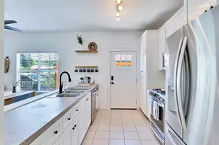 7308 Meador Ave, Austin, TX 78752 - Photo 14