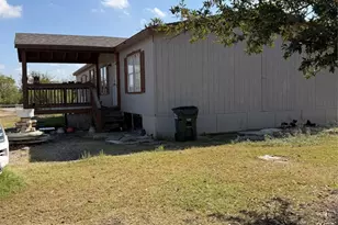 5825 Fm 1854, Dale, TX 78616 - Photo 14