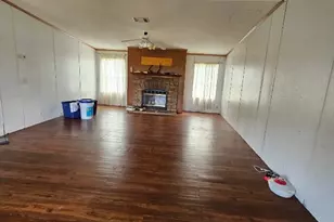 5825 Fm 1854, Dale, TX 78616 - Photo 18