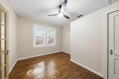 2407 Willow Street, Austin, TX 78702 - Photo 14