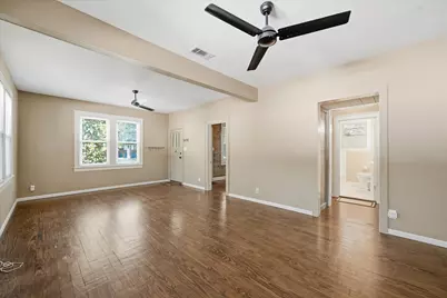2407 Willow Street, Austin, TX 78702 - Photo 4