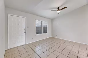 2008 Old W Pl, Round Rock, TX 78681 - Photo 6