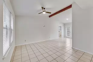 2008 Old W Pl, Round Rock, TX 78681 - Photo 4