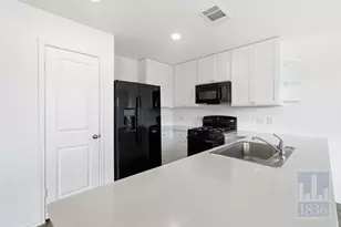 2213 Cyclone Dr, Lockhart, TX 78644 - Photo 8