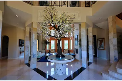 3575 Lost Creek Boulevard, Austin, TX 78735 - Photo 10