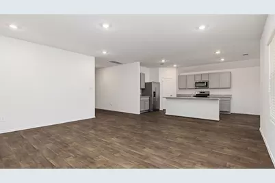 663 Ebbsfleet Drive, Uhland, TX 78640 - Photo 6