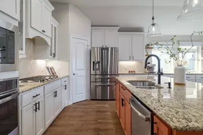 173 Santa Maria Street, Georgetown, TX 78628 - Photo 16