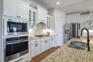 173 Santa Maria St, Georgetown, TX 78628 - Photo 18