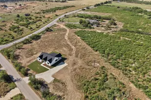 1550 Barth Rd, Dale, TX 78616 - Photo 22