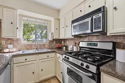 1506 Forest Trail #101, Austin, TX 78703 - Photo 8