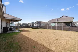 108 Dax Dr, Liberty Hill, TX 78642 - Photo 32