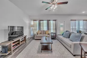 425 Oxford Ln, Troy, TX 76579 - Photo 4