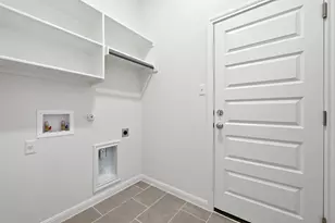 444 Lucky Ave, Elgin, TX 78621 - Photo 22