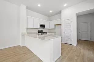 444 Lucky Ave, Elgin, TX 78621 - Photo 14