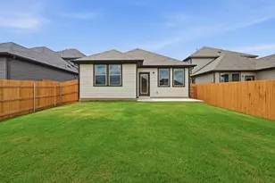 444 Lucky Ave, Elgin, TX 78621 - Photo 26