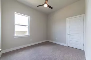857 Cypress Ln, Horseshoe Bay, TX 78657 - Photo 14