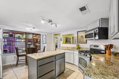 13109 Sinton Lane, Austin, TX 78729 - Photo 8