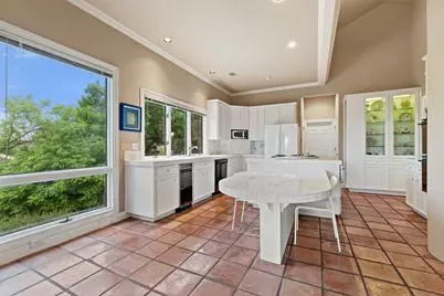 3 Crabapple Court, The Hills, TX 78738 - Photo 10