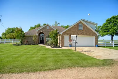 678 Ponderosa Road, Bastrop, TX 78602 - Photo 2
