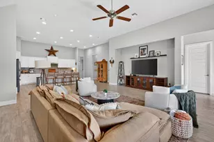 2013 Waterview Rd, Georgetown, TX 78628 - Photo 18