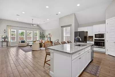 2013 Waterview Road, Georgetown, TX 78628 - Photo 4