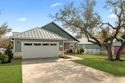 435 Hays Street, Dripping Springs, TX 78620 - Photo 2