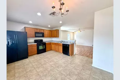 8501 Shallot Way, Austin, TX 78748 - Photo 4