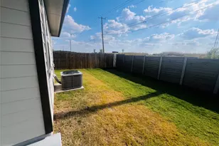 94 Barton Creek Ln, Hutto, TX 78634 - Photo 24