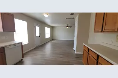 116 Pheasant Trail, Bastrop, TX 78602 - Photo 8