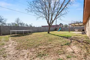 1611 Brazos Ave, Rockdale, TX 76567 - Photo 22