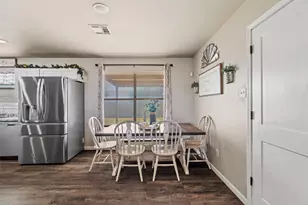 1611 Brazos Ave, Rockdale, TX 76567 - Photo 10