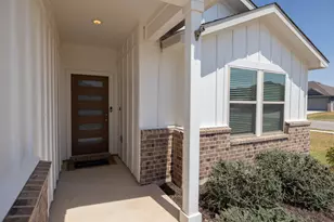 129 Maybelline Rd, Jarrell, TX 76537 - Photo 4