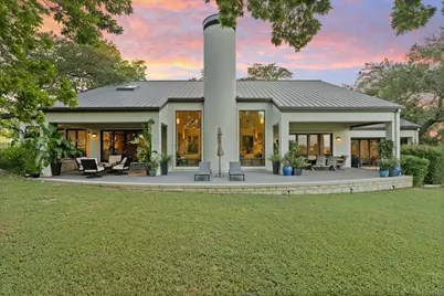27033 Masters Parkway, Spicewood, TX 78669 - Photo 32