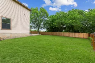 310 Myrtle St, Kyle, TX 78640 - Photo 26