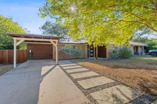 8801 Redfield Ln, Austin, TX 78758 - Photo 8