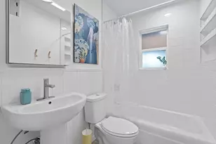 8801 Redfield Ln, Austin, TX 78758 - Photo 18