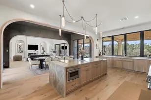 250 Hawthorne Ln, Spicewood, TX 78669 - Photo 12