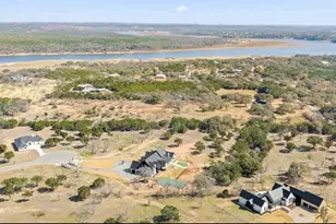 250 Hawthorne Ln, Spicewood, TX 78669 - Photo 40