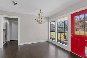 1106 San Augustine Dr, Austin, TX 78733 - Photo 8