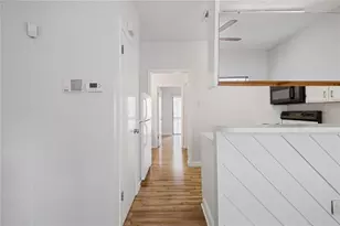 2210 Pearl St, Austin, TX 78705 - Photo 4