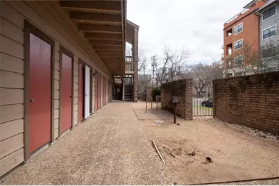 2210 Pearl Street #205, Austin, TX 78705 - Photo 16