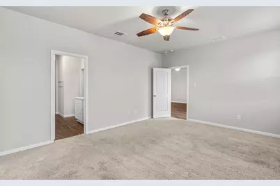 453 Apache Plum Drive, Kyle, TX 78640 - Photo 12