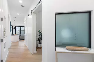 800 Embassy Dr, Austin, TX 78702 - Photo 12
