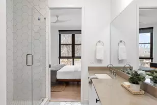800 Embassy Dr, Austin, TX 78702 - Photo 28