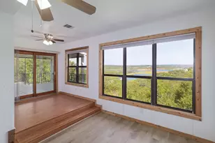 313 Kendall Rd, Spicewood, TX 78669 - Photo 12