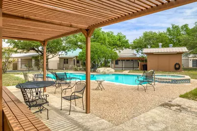 313 Kendall Road, Spicewood, TX 78669 - Photo 32