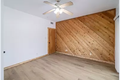313 Kendall Road, Spicewood, TX 78669 - Photo 16