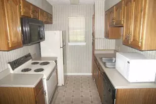 203 E 31st St, Austin, TX 78705 - Photo 4