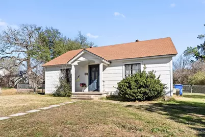 517 N Avenue F, Elgin, TX 78621 - Photo 4